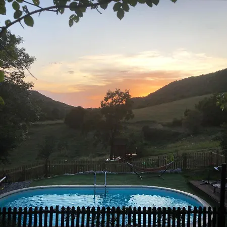 Tanagra : Maison Avec Piscine Et Vue Exceptionnelle 度假居